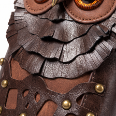 Orso owl bag, close-up of the layered feathers and brass studs