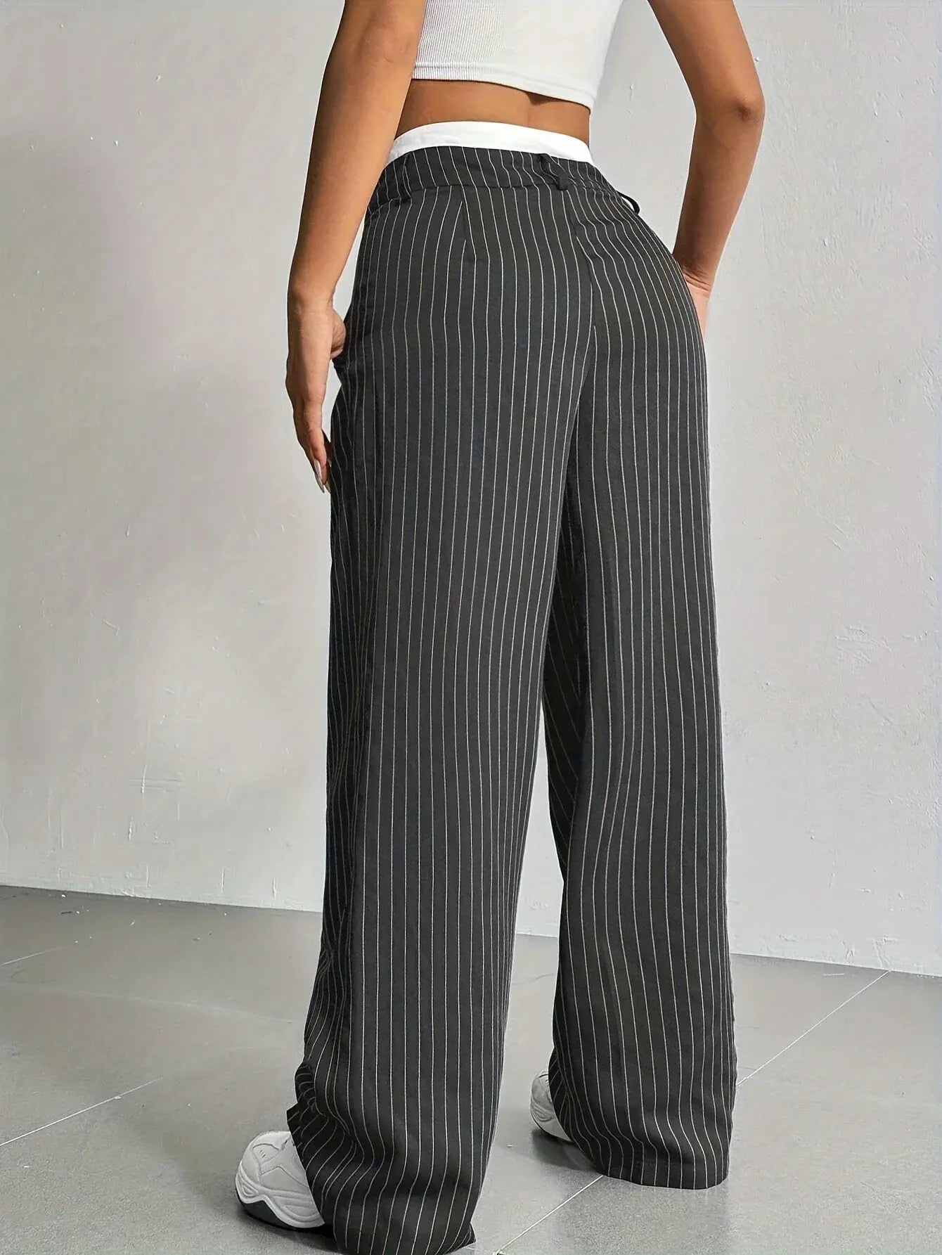Laura | Elegant Striped High-Waist Pants