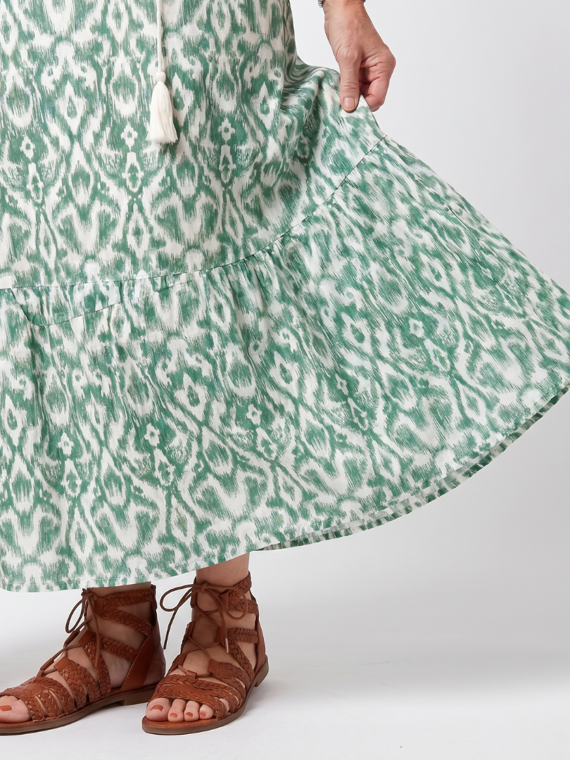 Olivia | Flowy Printed Midi Dress
