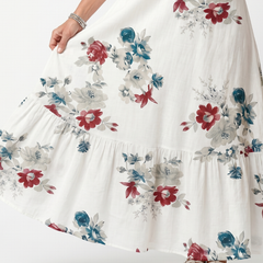 Mia | Flowy Midi Dress in Scattered Florals