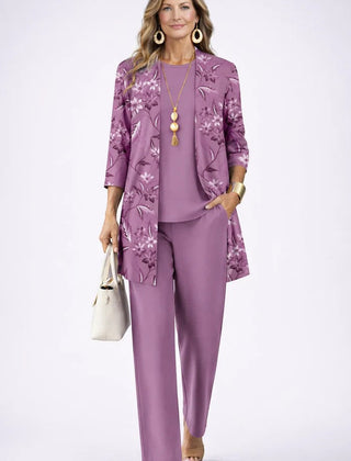 Elegant Three-Piece Set in Classic Style
