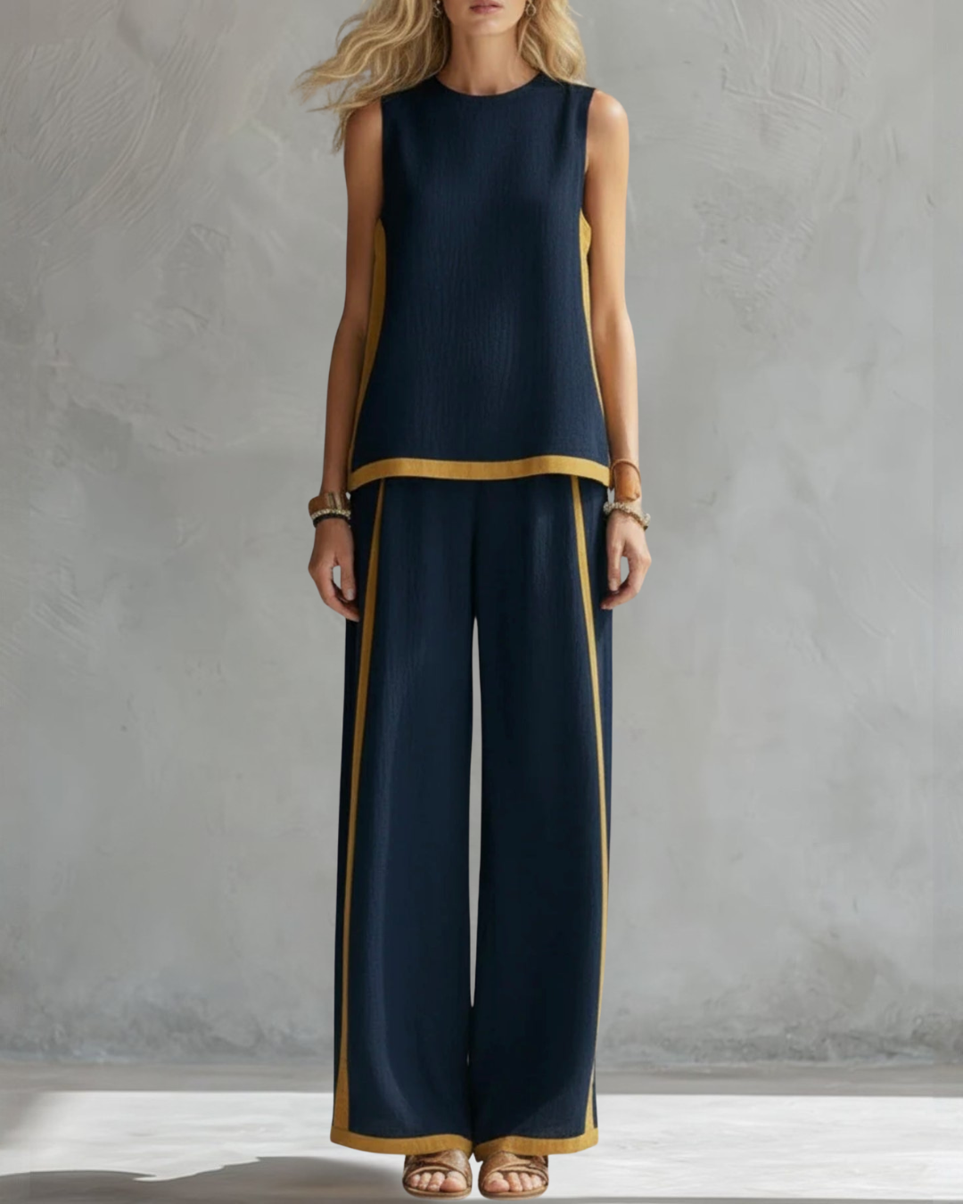 Sariva | Stylish Two-Piece Set