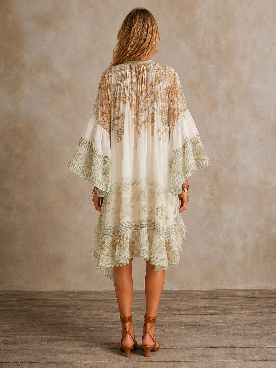 Flounce sleeve detail on printed mini dress