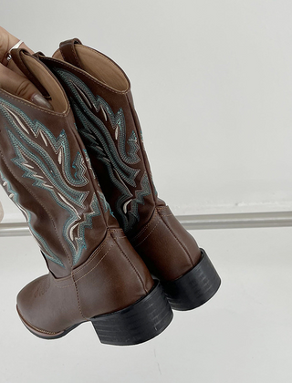 Embroidered Mid-Calf Boots