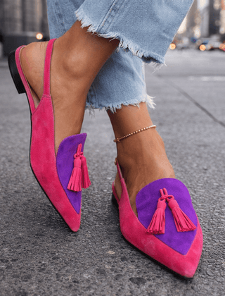 Sandals with Straps and Tassels in pink and purple