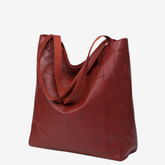 Margot | Minimalist Bag with an Elegant Finish