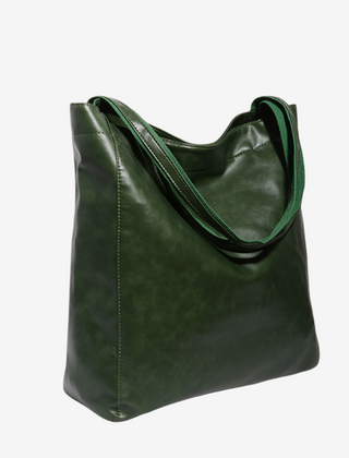 Margot | Minimalist Bag with an Elegant Finish