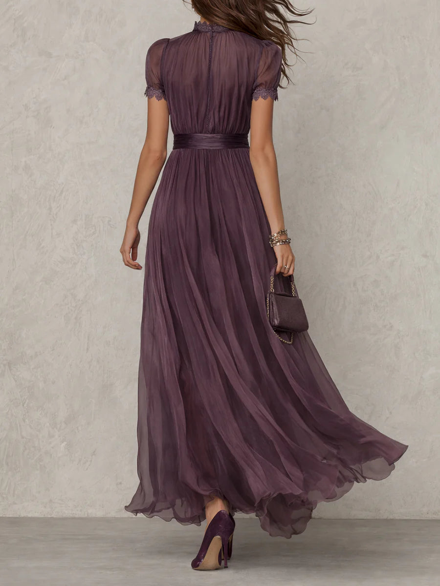 Valentina | Keyhole-Neckline Lace Maxi Dress