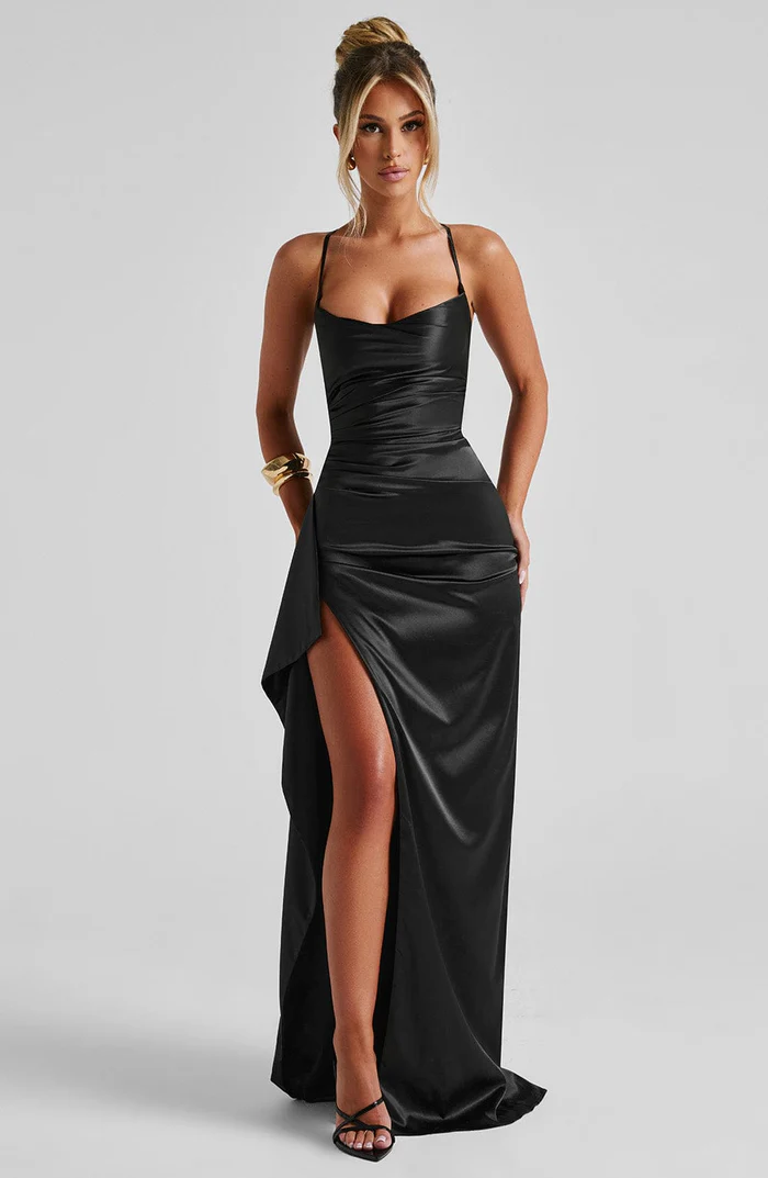 Flowing Maxi Dress