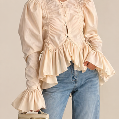 Livia | Blouse with a Ruffle
