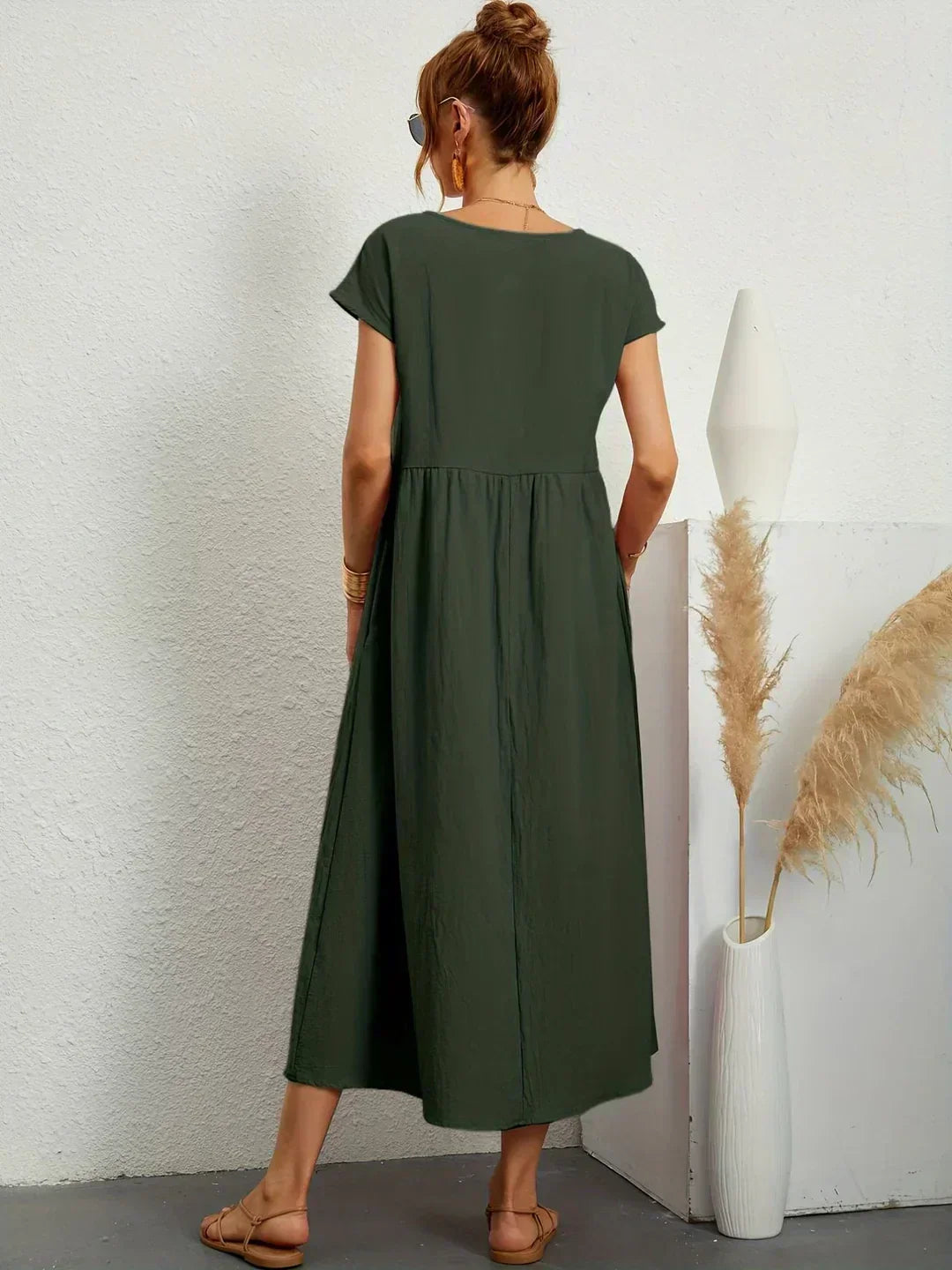Bella | All-Occasion Ten-Color Midi Dress