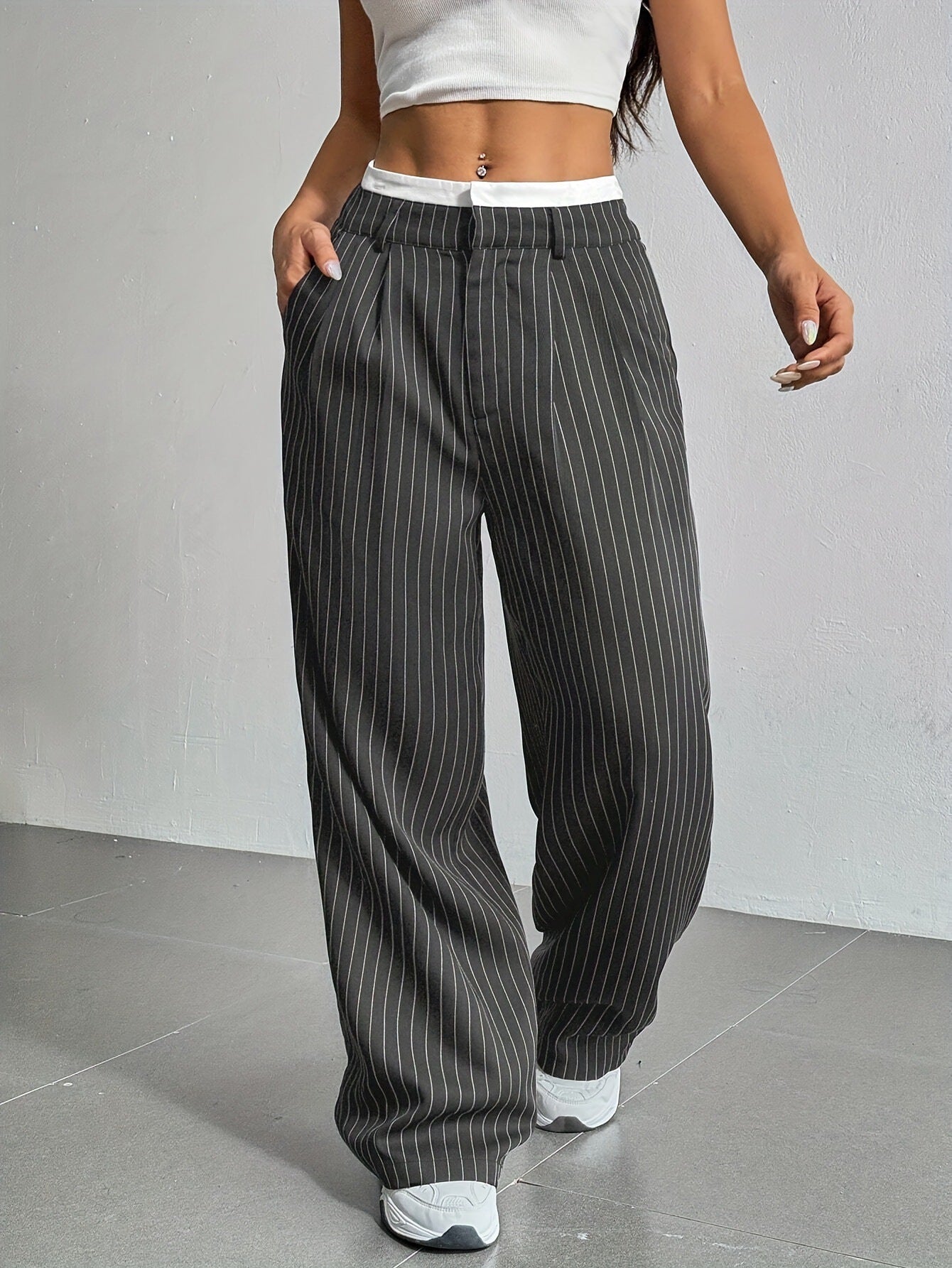 Laura | Elegant Striped High-Waist Pants