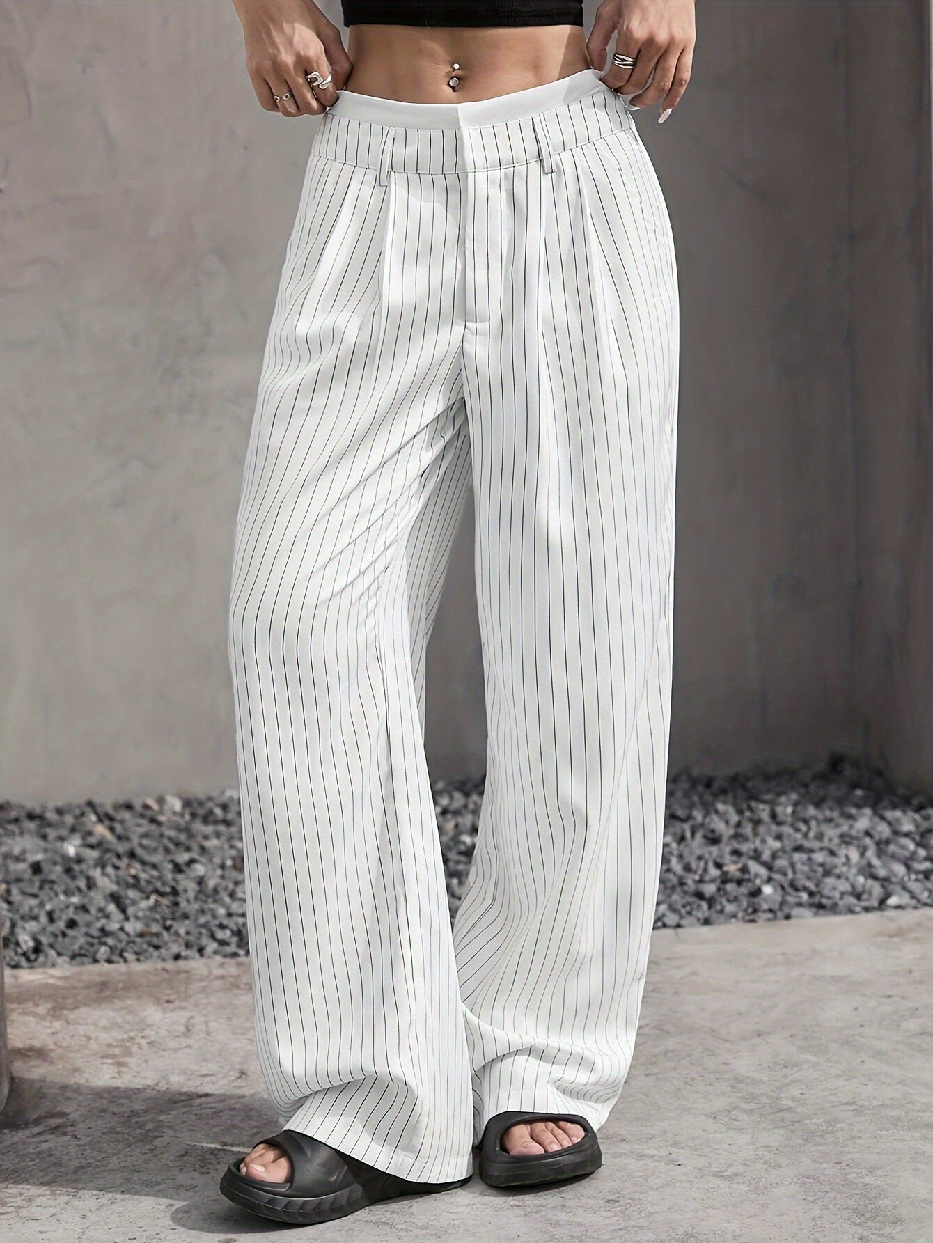 Laura | Elegant Striped High-Waist Pants