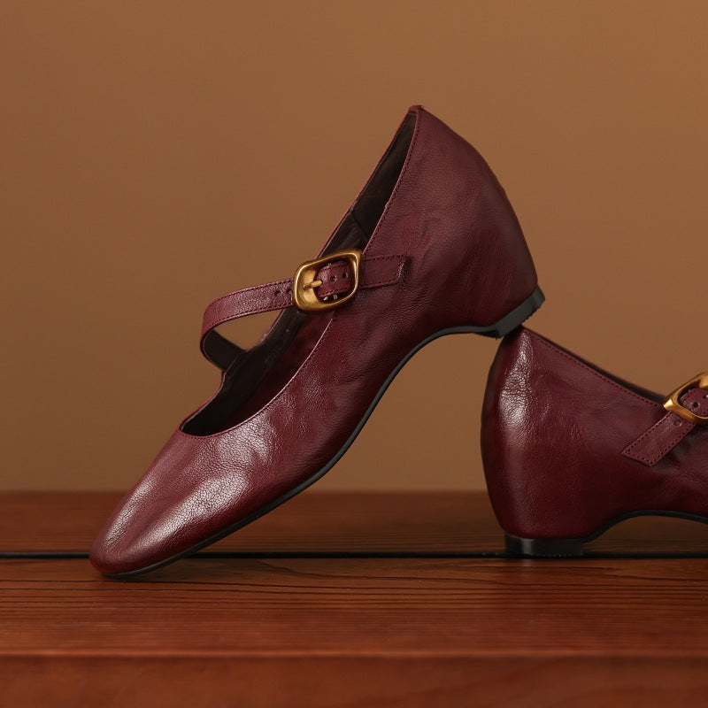 Round-Toe Mary Jane Flat
