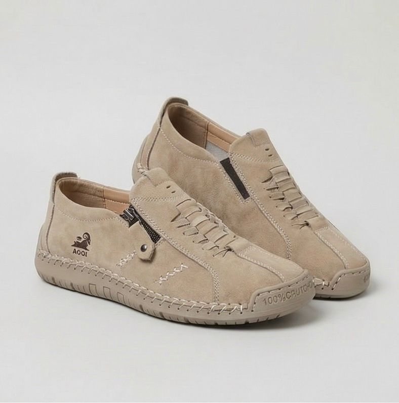 Elegant Comfort with a Practical Zipper