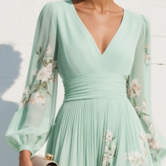 Verona | Sweetheart-Neckline Chiffon Midi Dress