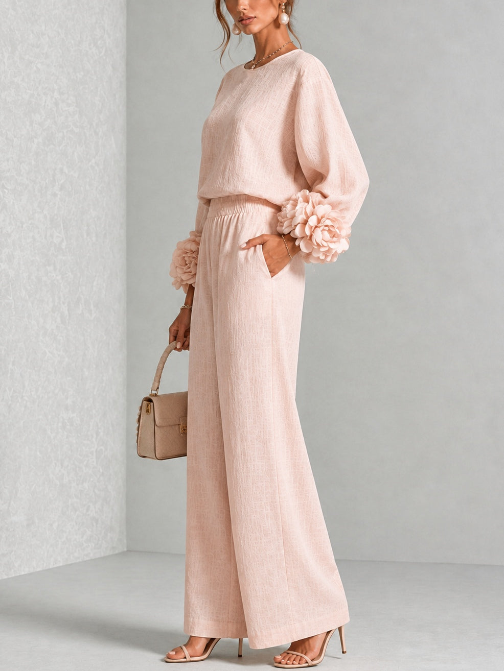 Floral cuff two-piece linen set in blush pink