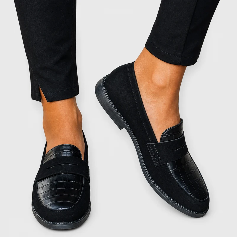 Moccasin — Black Penny Cocco Effect