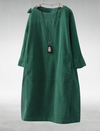 Relaxed corduroy midi dress in green