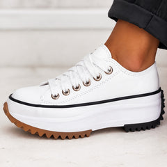 Bettina - platform sole detail
