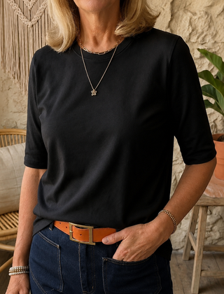 Comfort Coverage Tee in black