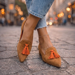 Pointed Flats in brown and orange