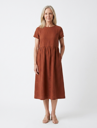 front view - Brown