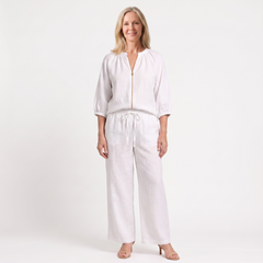 front view - White
