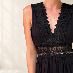 Elegant Midi Dress
