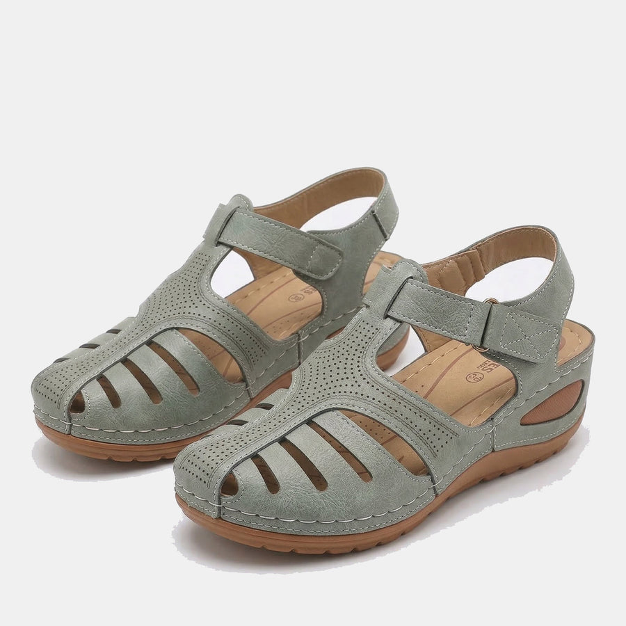 Comfort Sandals with a Gentle Lift