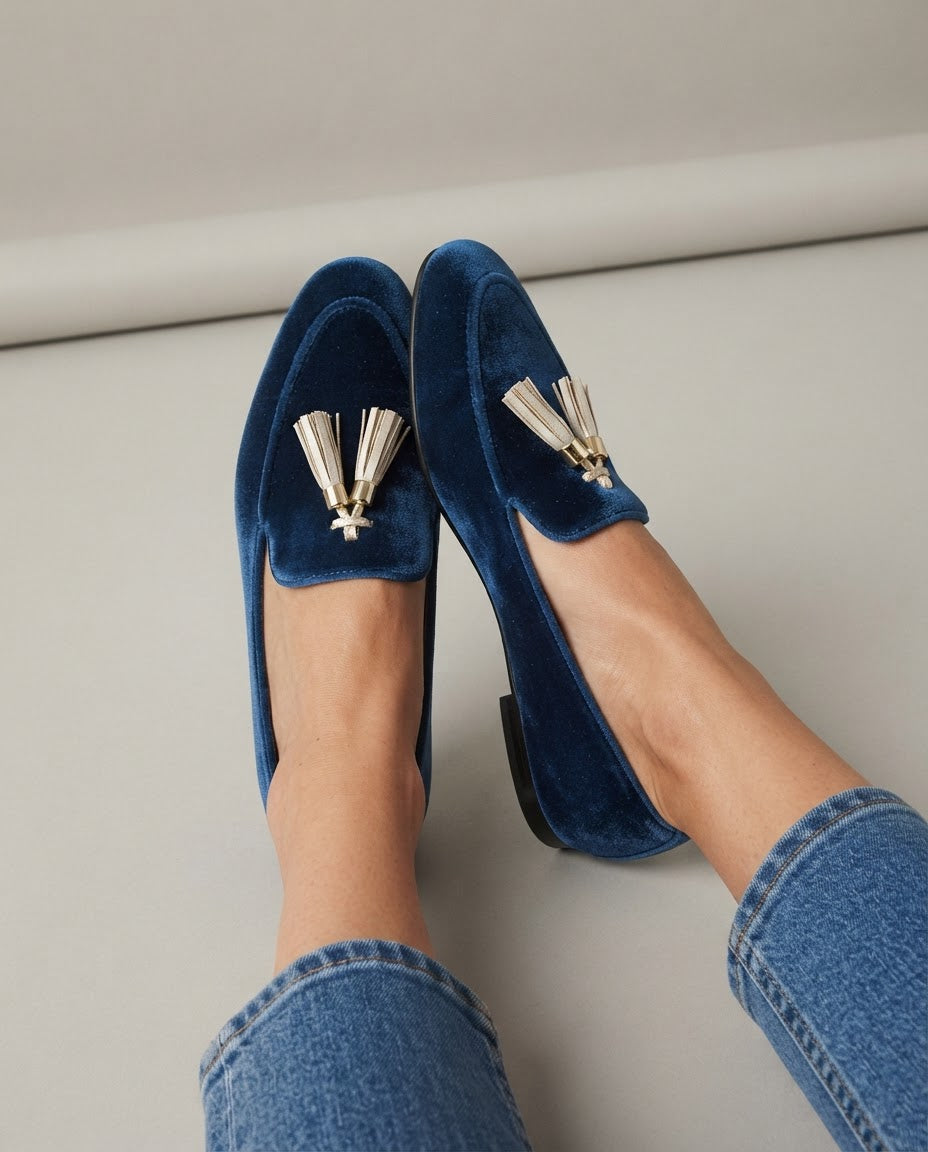 Moccasin — Blue Velvet