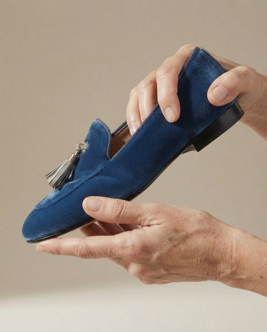 Moccasin — Blue Velvet