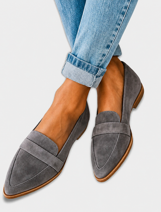 Loafer — Pointed Toe Suede Effect