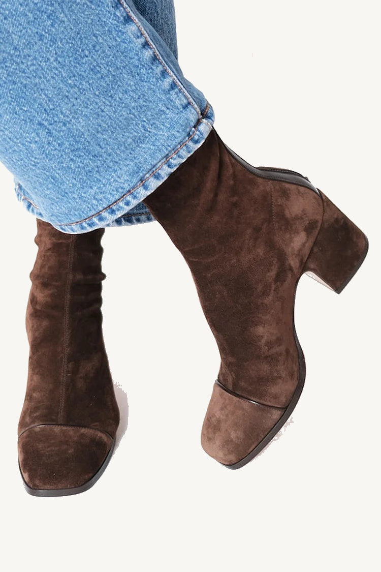 Elegant Suede Ankle Boots