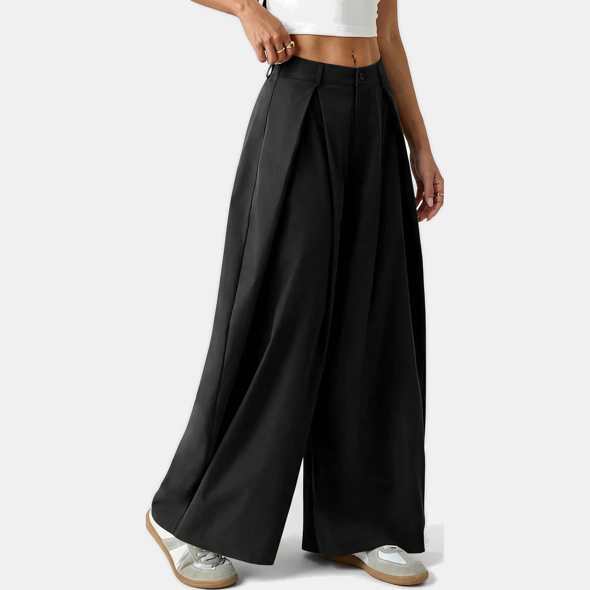 Pleated wide leg trousers