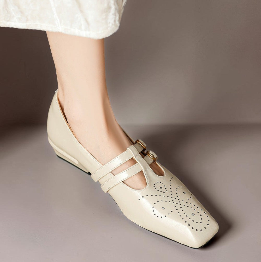 Brogued Dual-Strap Mary Jane Pump