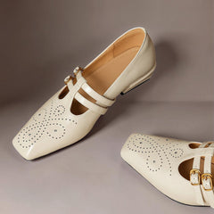 Brogued Dual-Strap Mary Jane Pump