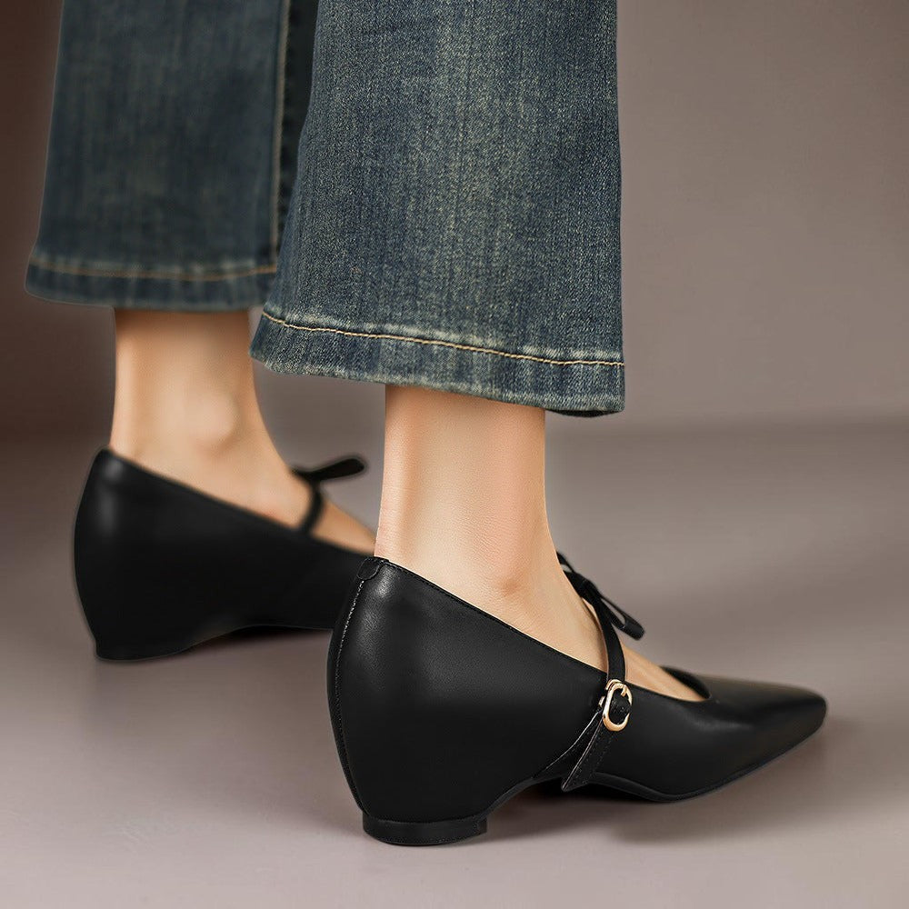 Bow-Strap Mary Jane Pump