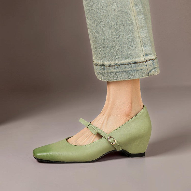 Bow-Strap Mary Jane Pump