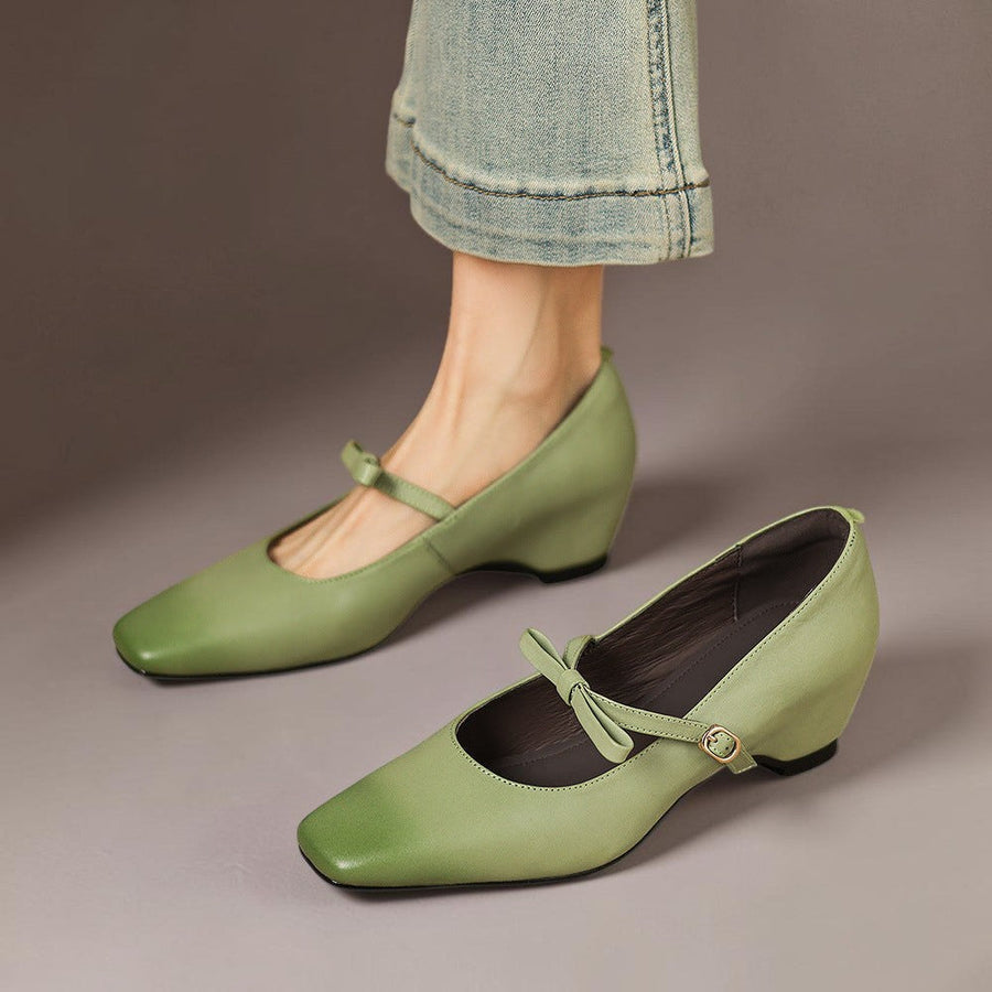 Bow-Strap Mary Jane Pump
